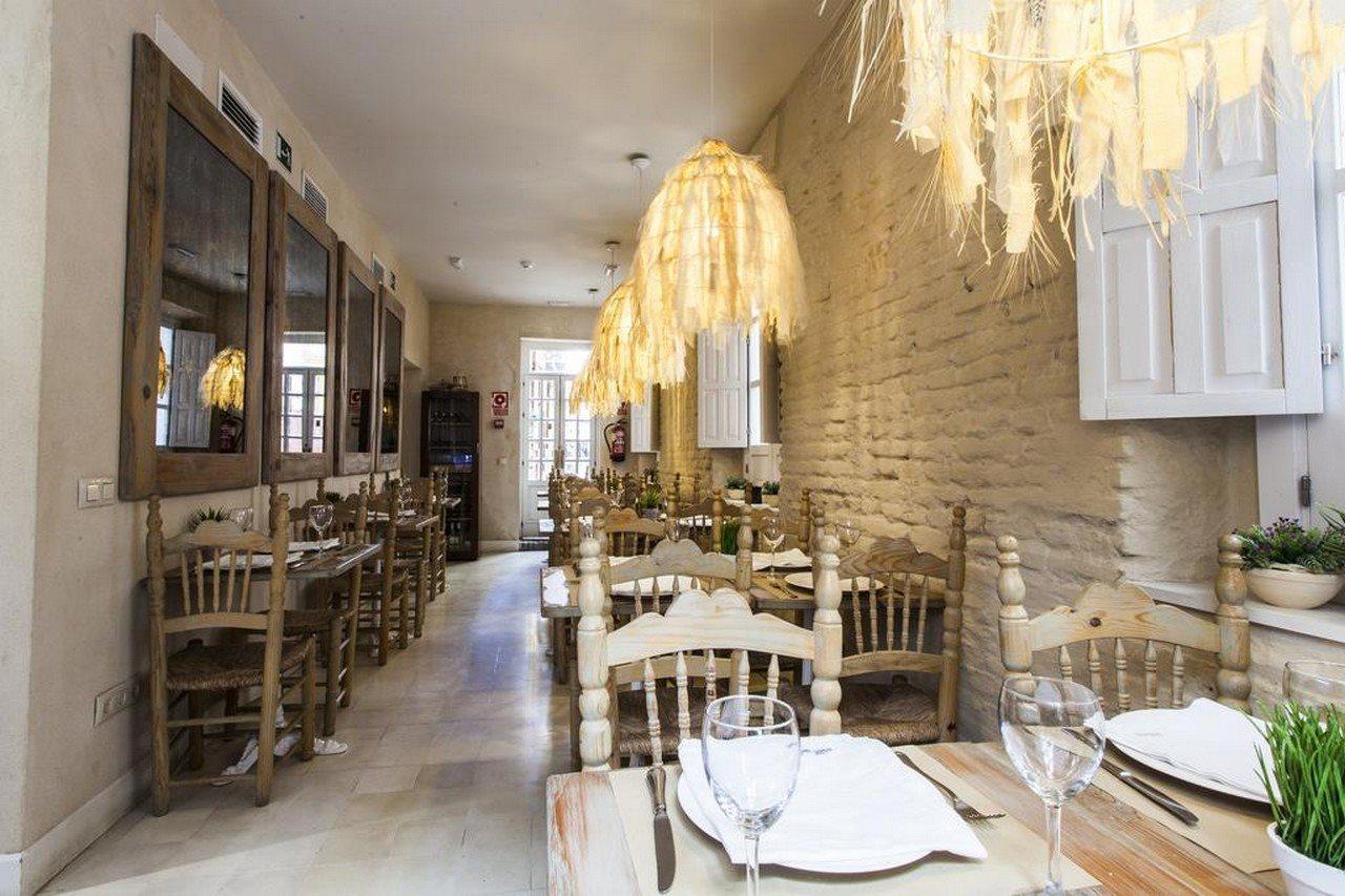 Hotel Boutique Elvira Plaza Севилья Экстерьер фото