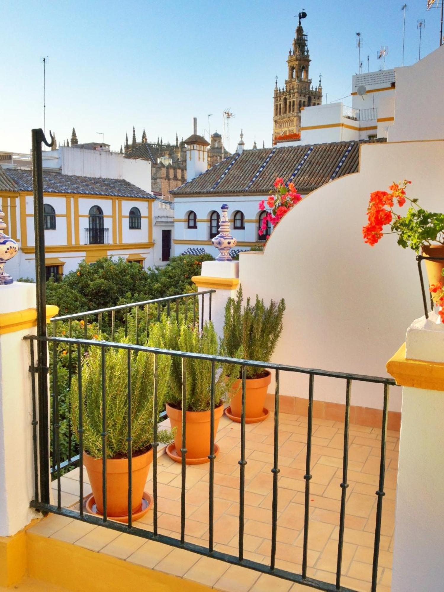 Hotel Boutique Elvira Plaza Севилья Экстерьер фото